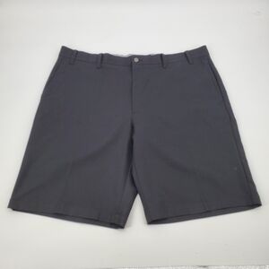 Callaway Golf flat front quick dry shorts men's size 40